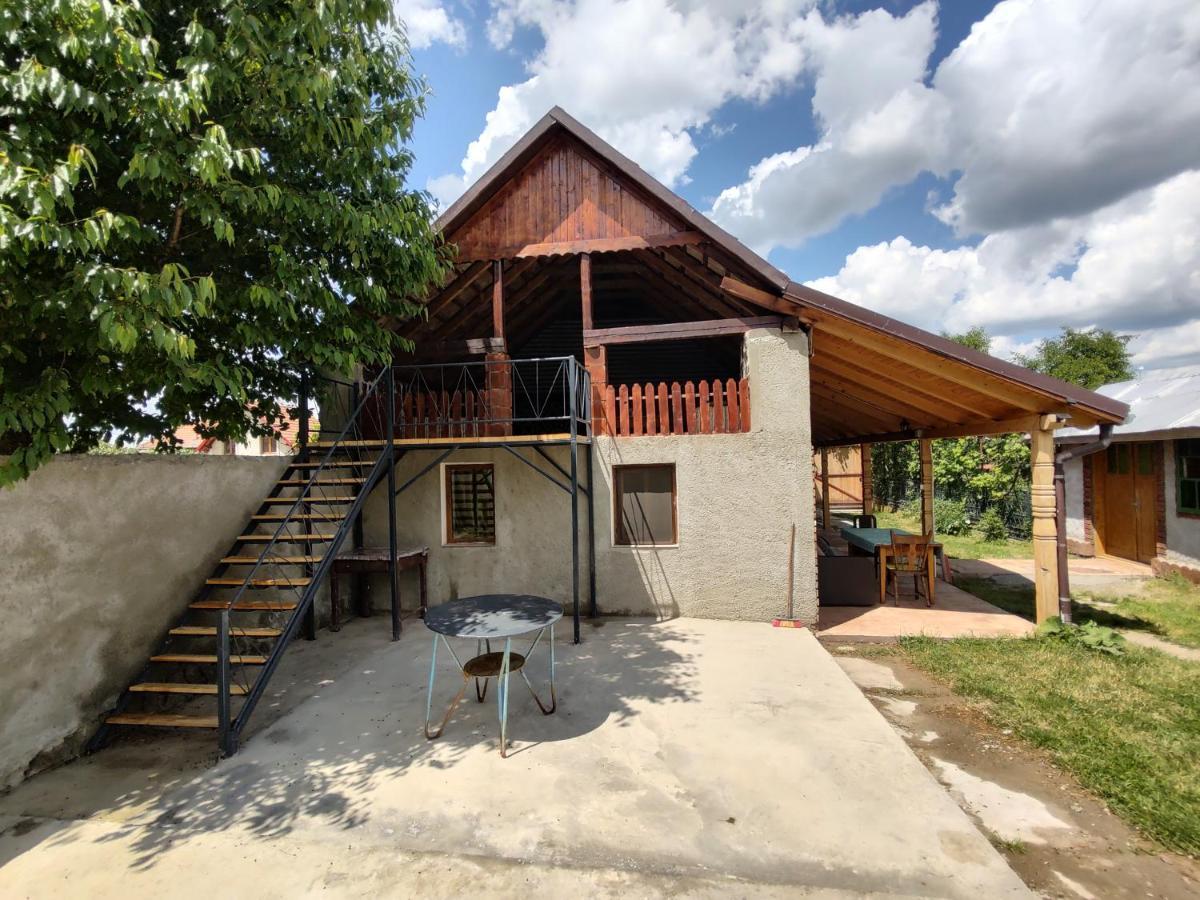 La Tataia Zahei Hotel Dragus Exterior photo