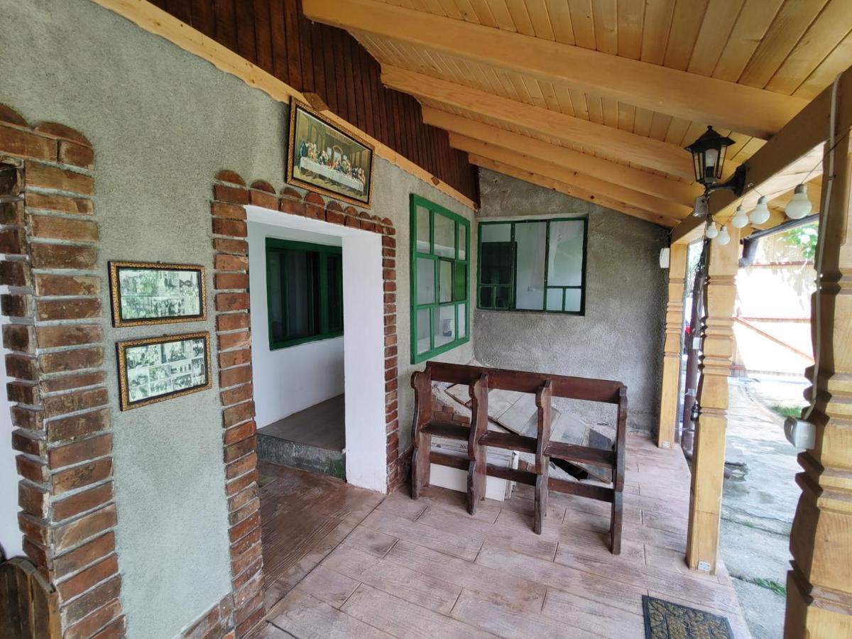 La Tataia Zahei Hotel Dragus Exterior photo